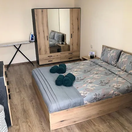 Apartment Luxury 1 Free Underground Parking