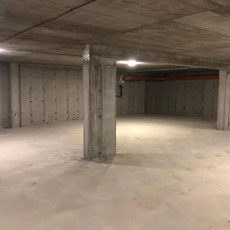 Luxury 1 Free Underground Secure Parking * Pazardzhik