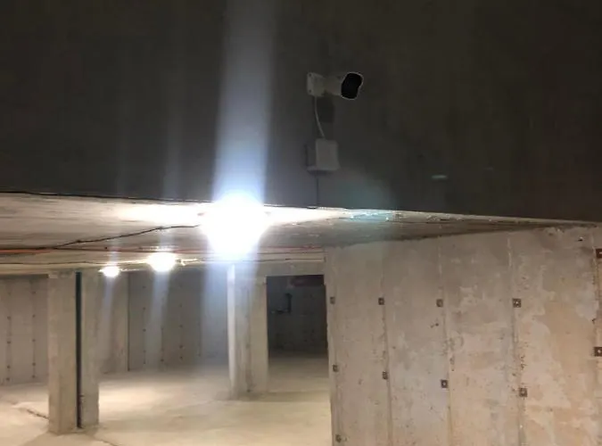 Luxury 1 Free Underground Secure Parking * Pazardsjik