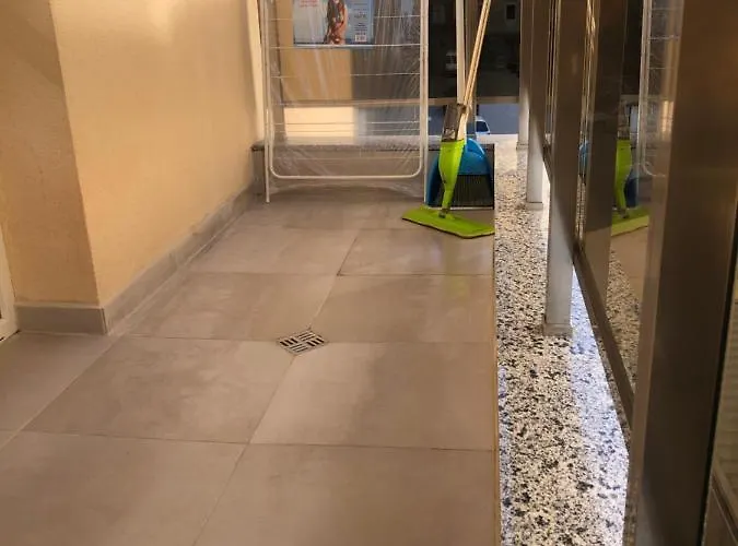 Luxury 1 Free Underground Secure Parking Lejlighed *